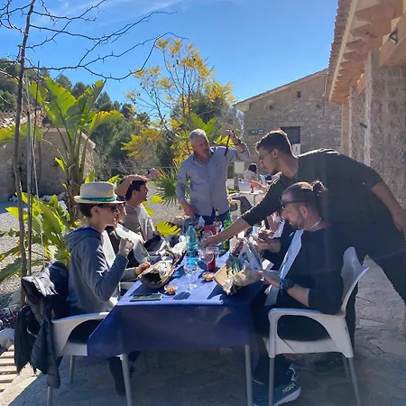 Fonts Del Algar Parque de Campismo